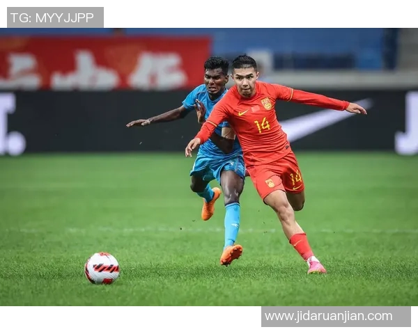 足球明星21号德拉尔的辉煌历程与未来展望揭秘 足球明星21号德拉尔的辉煌历程与未来展望揭秘