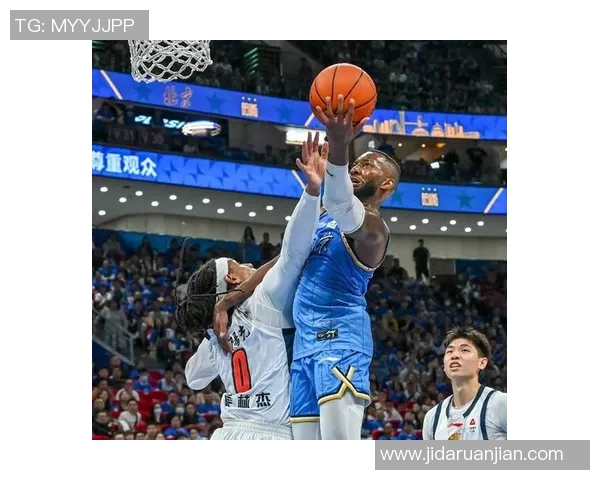 中国明星热衷篮球赛场观战他们的精彩瞬间与激情时刻引发热议